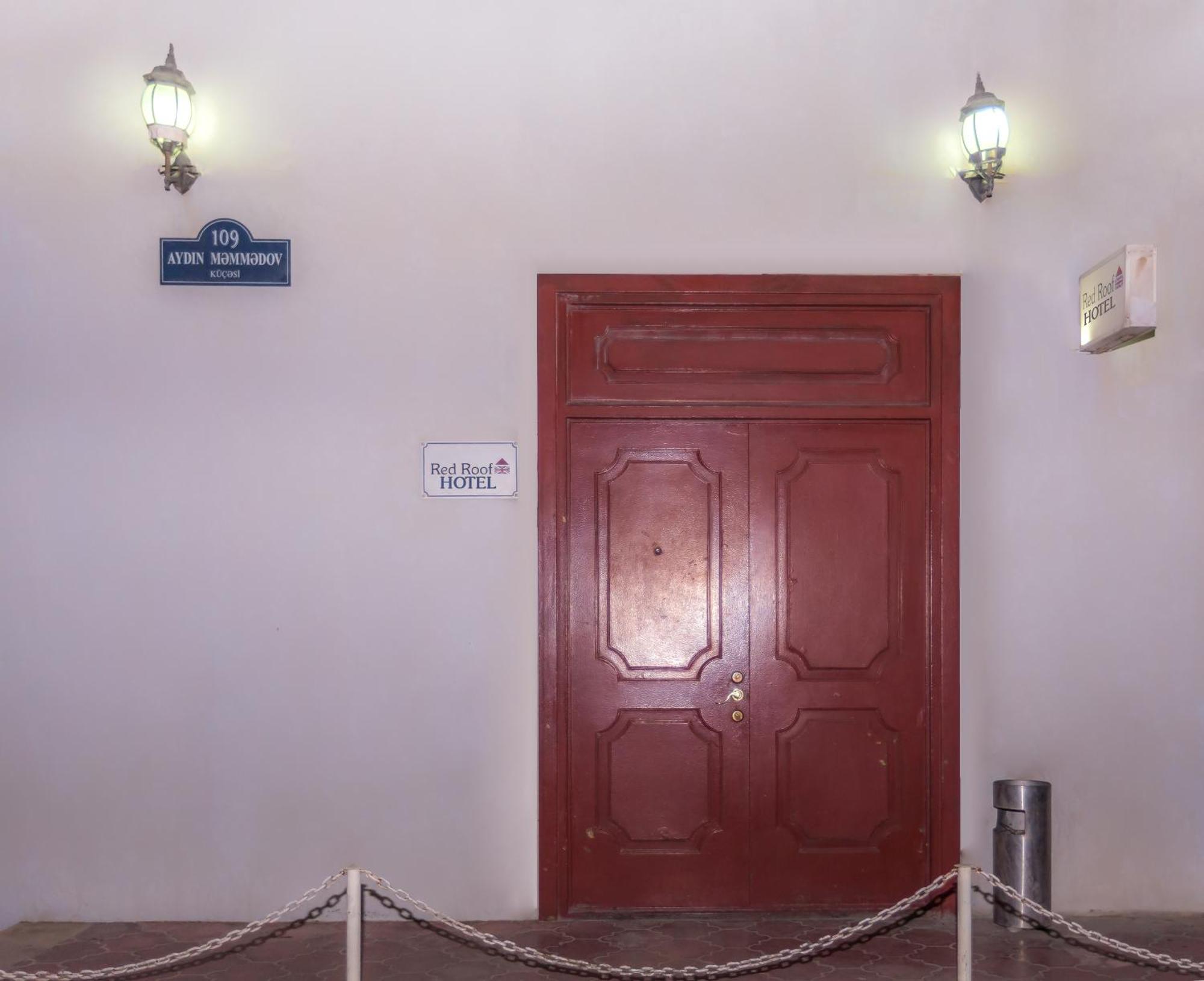 Red Roof Seaview Hotel Баку Экстерьер фото